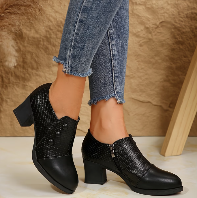 Nuala - Wide-Toe Heels