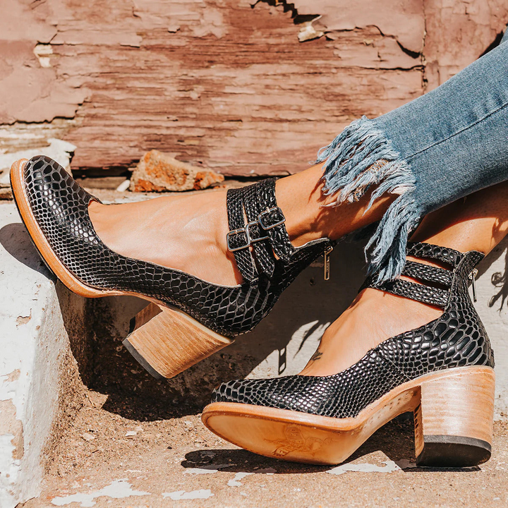 Serelia - Sleek Ankle Boots