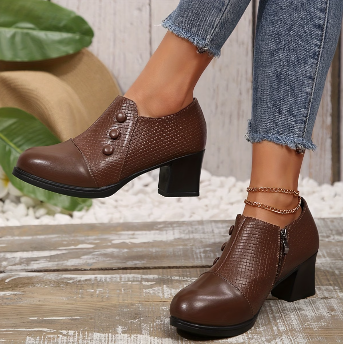Nuala - Wide-Toe Heels