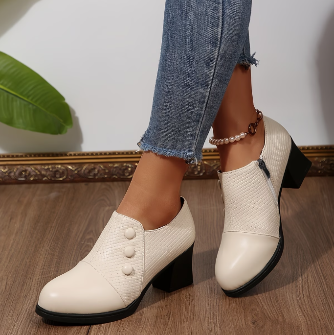 Nuala - Wide-Toe Heels
