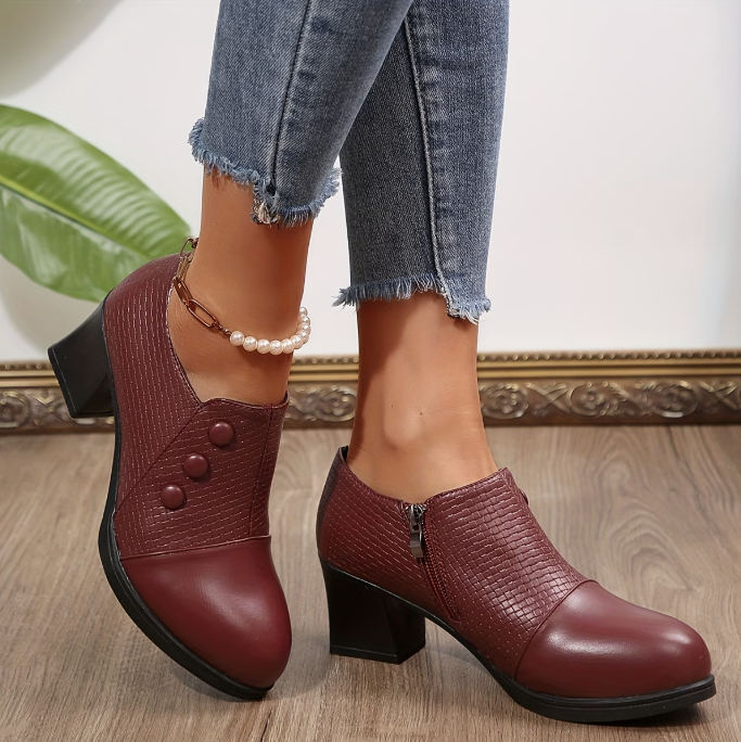 Nuala - Wide-Toe Heels