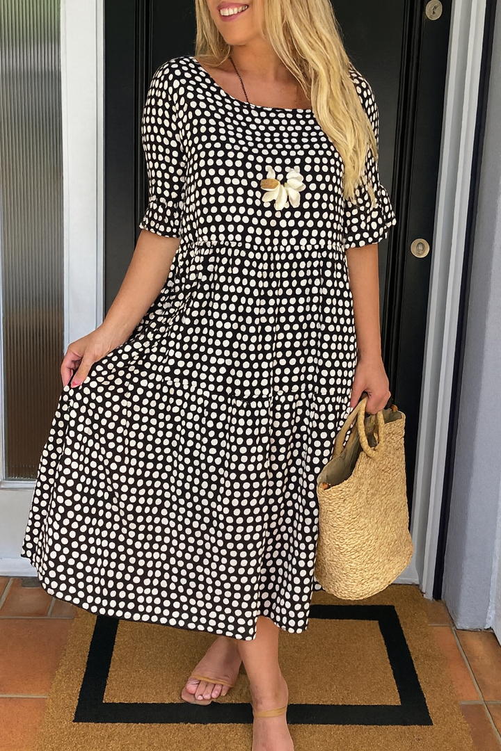 Xylavie - Breezy Midi Dress