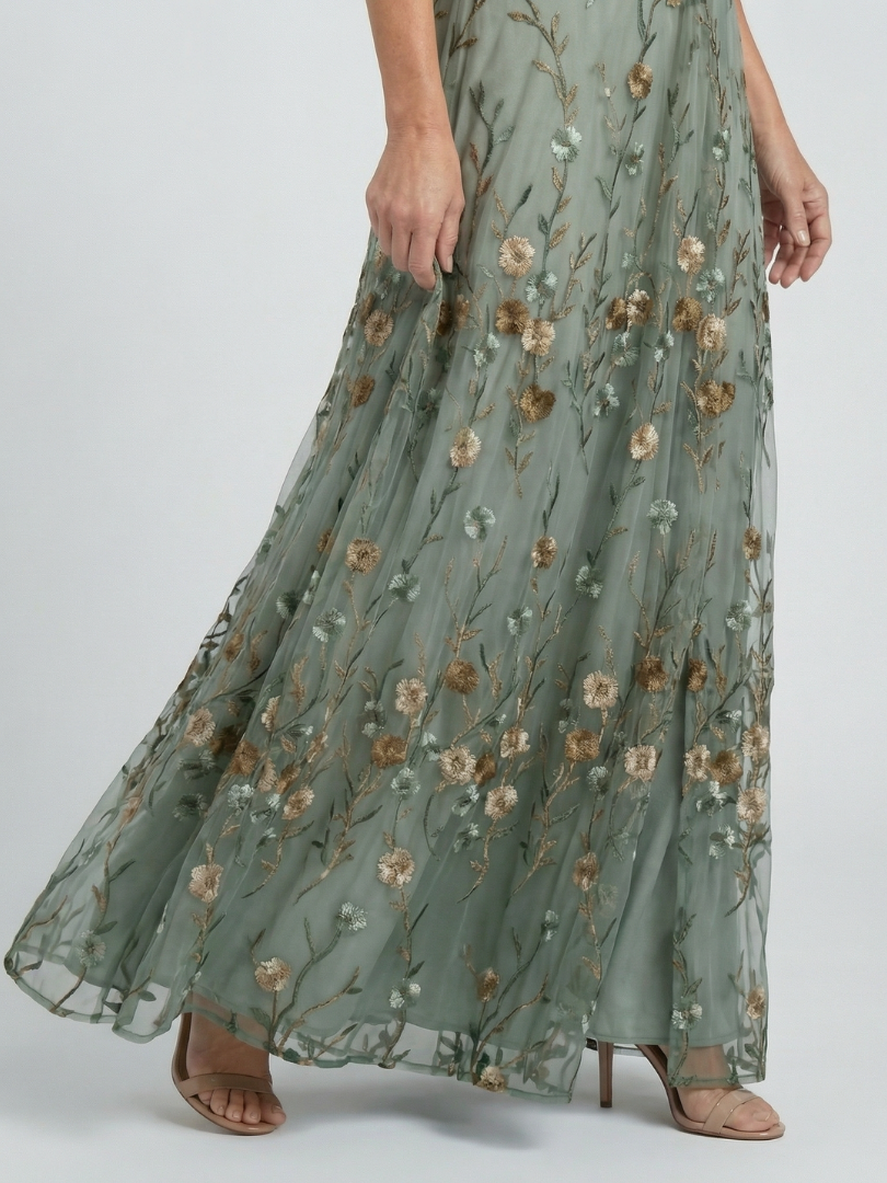Liorisse - Lightweight Halter Midi Dress