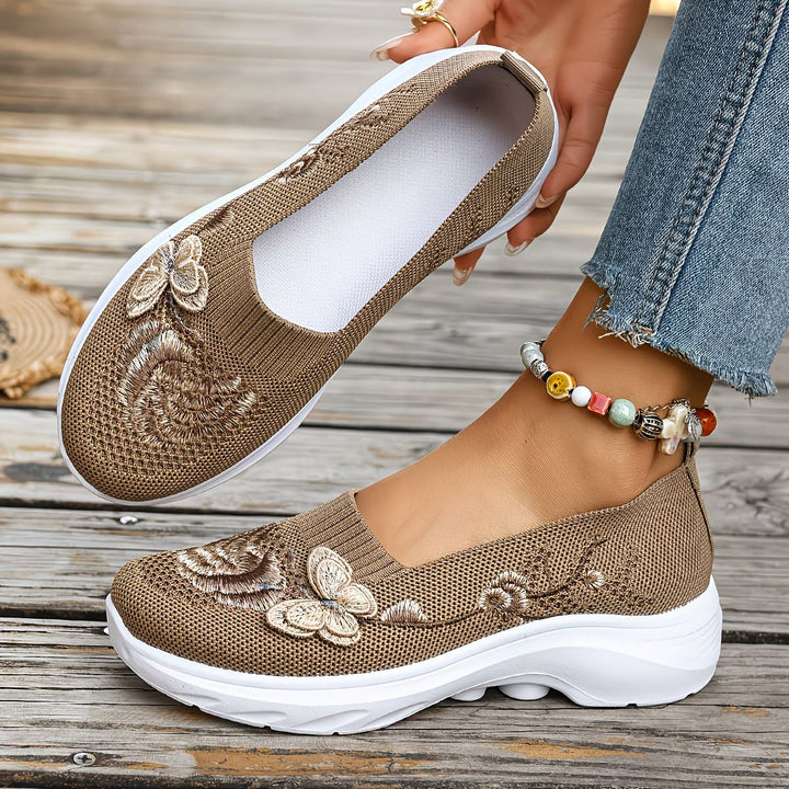 Ulyana - Cushioned Orthopedic Walking Shoes
