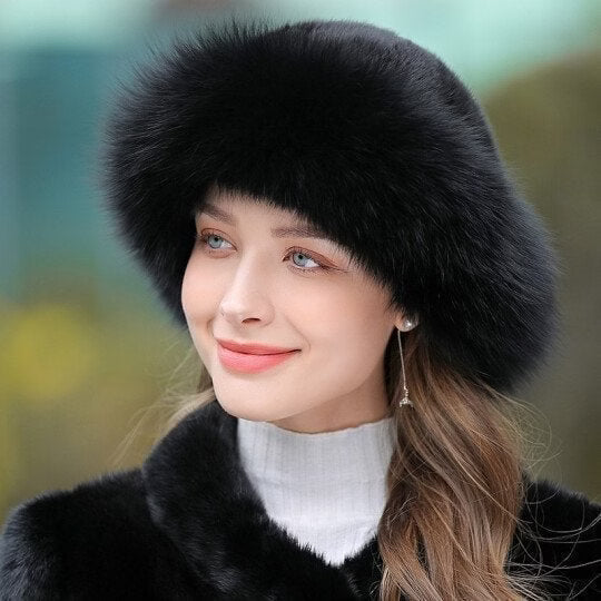 Olwen - Plush Faux Fur Winter Hat
