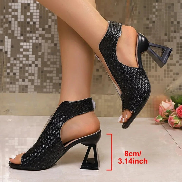 Lira - Structured Block-Heel Slingback Sandal