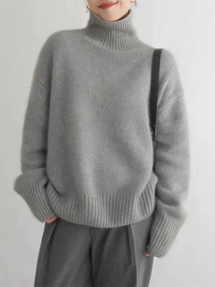 Nysira - Soft-Touch Roll-Neck Sweater
