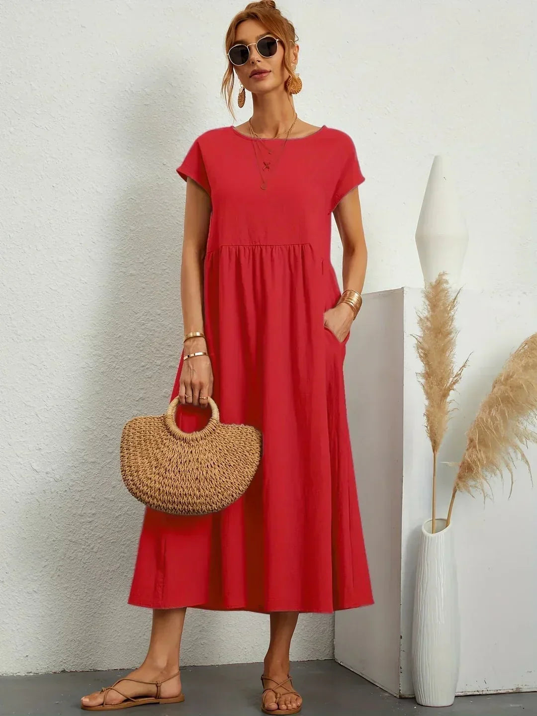 Keiraen - Soft-Touch Elegant Dress