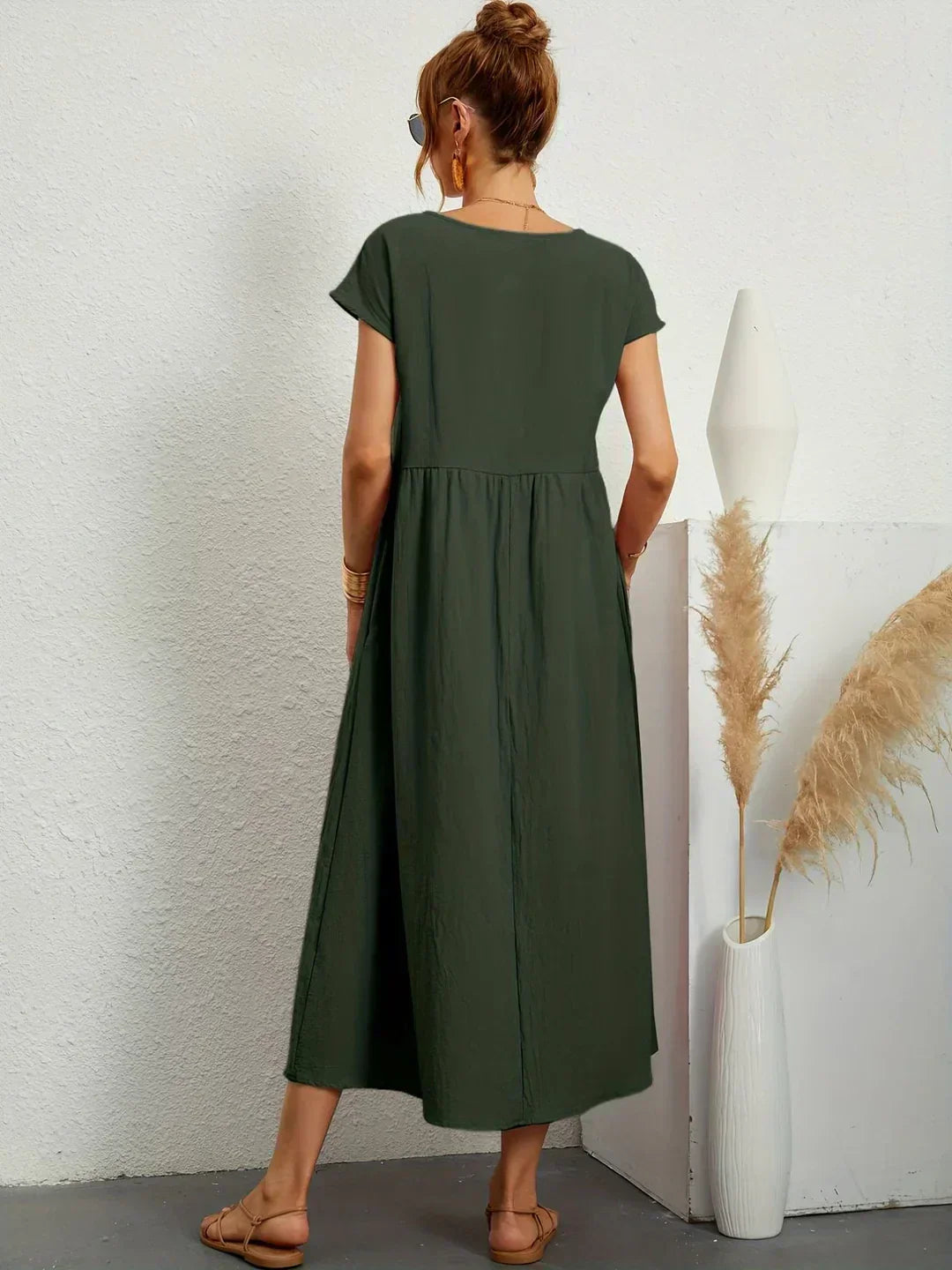 Keiraen - Soft-Touch Elegant Dress