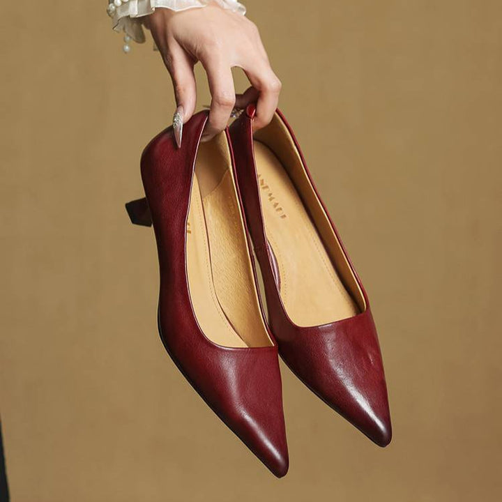 Serelina - Elegant Pointed-Toe Kitten Heel Pump