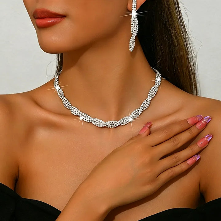 Alessara - Crystal Twist Jewelry Set