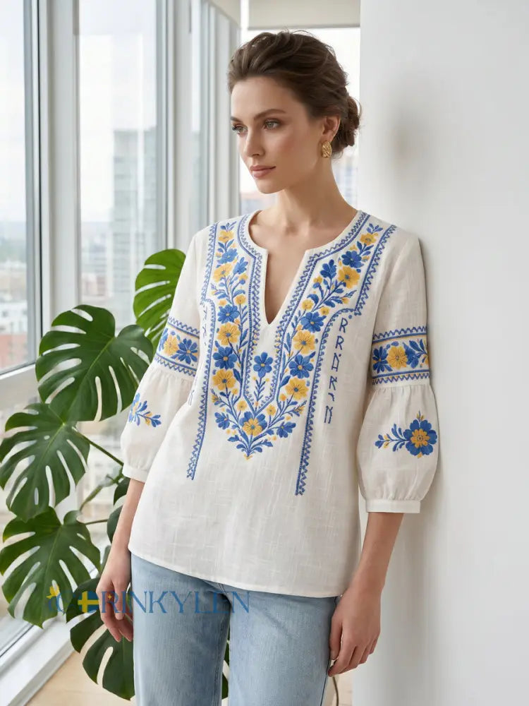 Everly - Soft-Touch Floral Blouse
