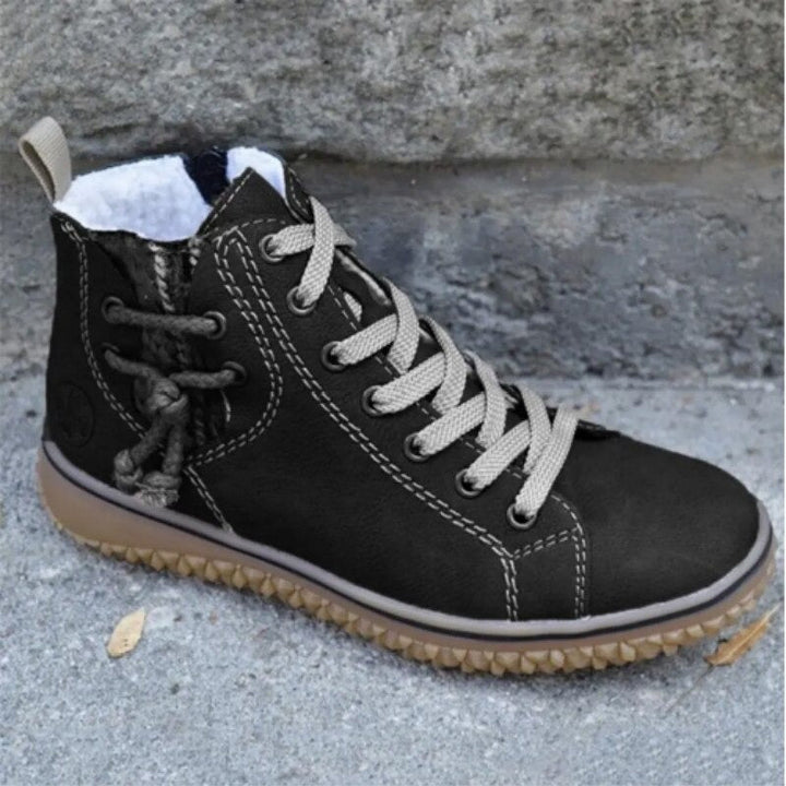 Annavelle - Supportive Sneakers