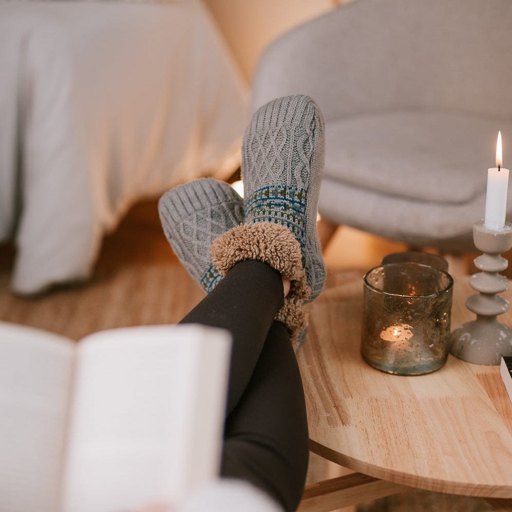 Zailora - Plush-Lined Grip Socks