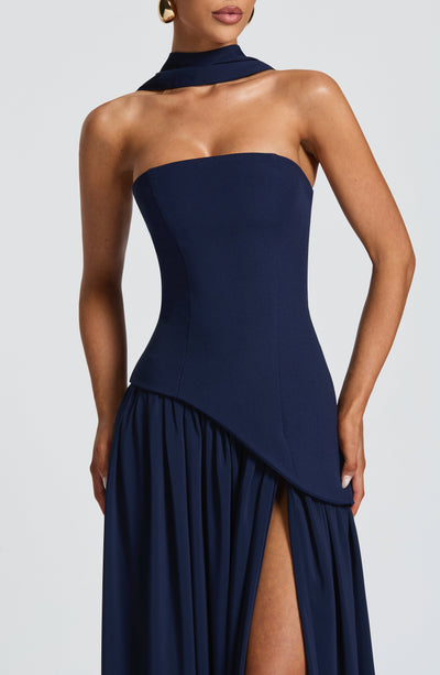 Rynellea - Elegant Strapless Evening Dress