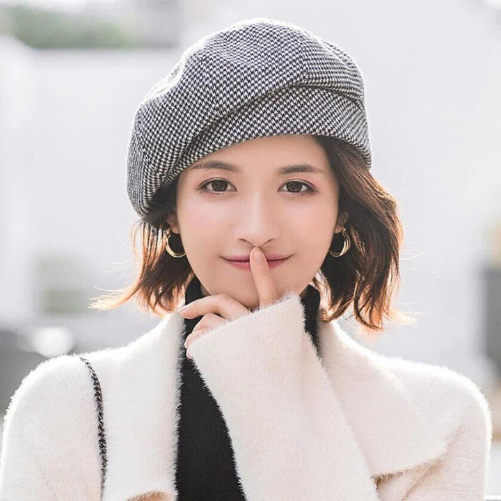 Leneva - Soft-Touch Hat